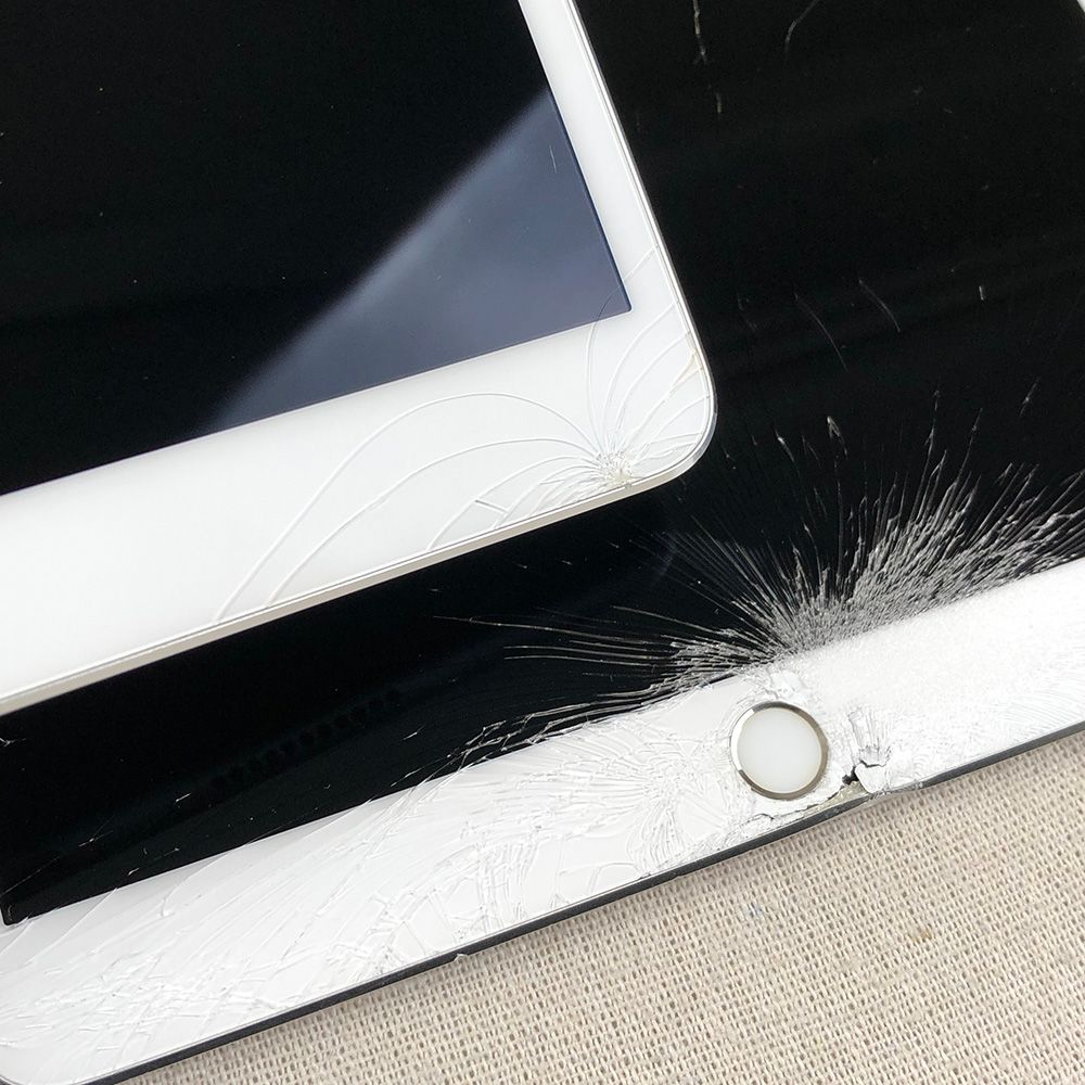 Apple - ◆ジャンク品・本体のみ◆【3点セット】Apple iPad Pro 10.5インチ Wi-Fi+Cellular 64GB・256GB （A1709）【大きな割れ・不具合あり】/TL-JUNK-250038 ◇ジャンク品・本体のみ◇【3点セット】Apple iPad Pro 10.5