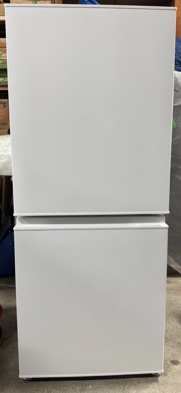 AQUA アクア ノンフロン冷凍冷蔵庫 AQR-14E2 2025年製 135L