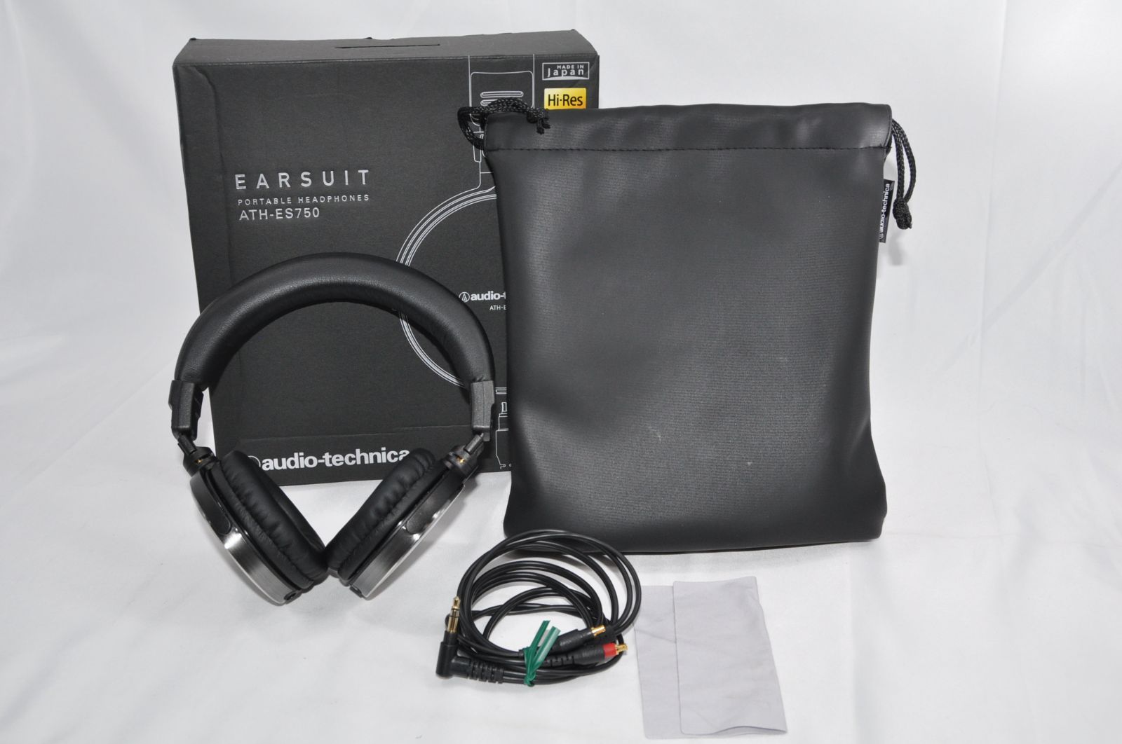 オーディオテクニカ EARSUIT ATH-ES750 - メルカリ