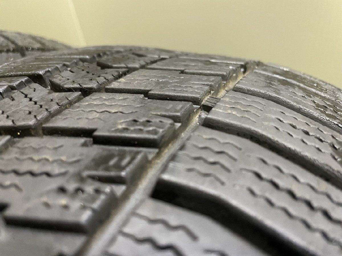 情報が満載。 GOODYEAR ICENAVI8 205 55R16 16インチ スタッドレス 4本 22年製 バリ溝 レクサスIS CT トヨタ86 プレマシー リーフ等 KTN552
