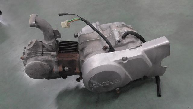 カブ50 C50-0549xxx の エンジン 1748493488