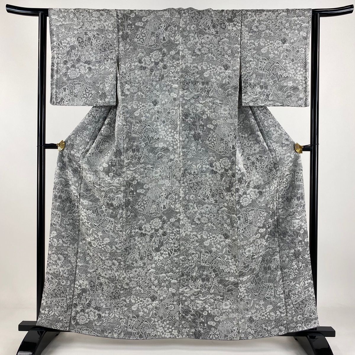 小紋 身丈160.5cm 裄丈62cm S 袷 紋意匠 草花 扇 灰色 正絹 名品