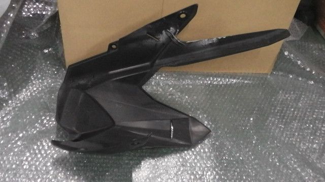 CBR250RR　MC51-1000xxx　の　インナーフェンダー　欠け　:#1697071146