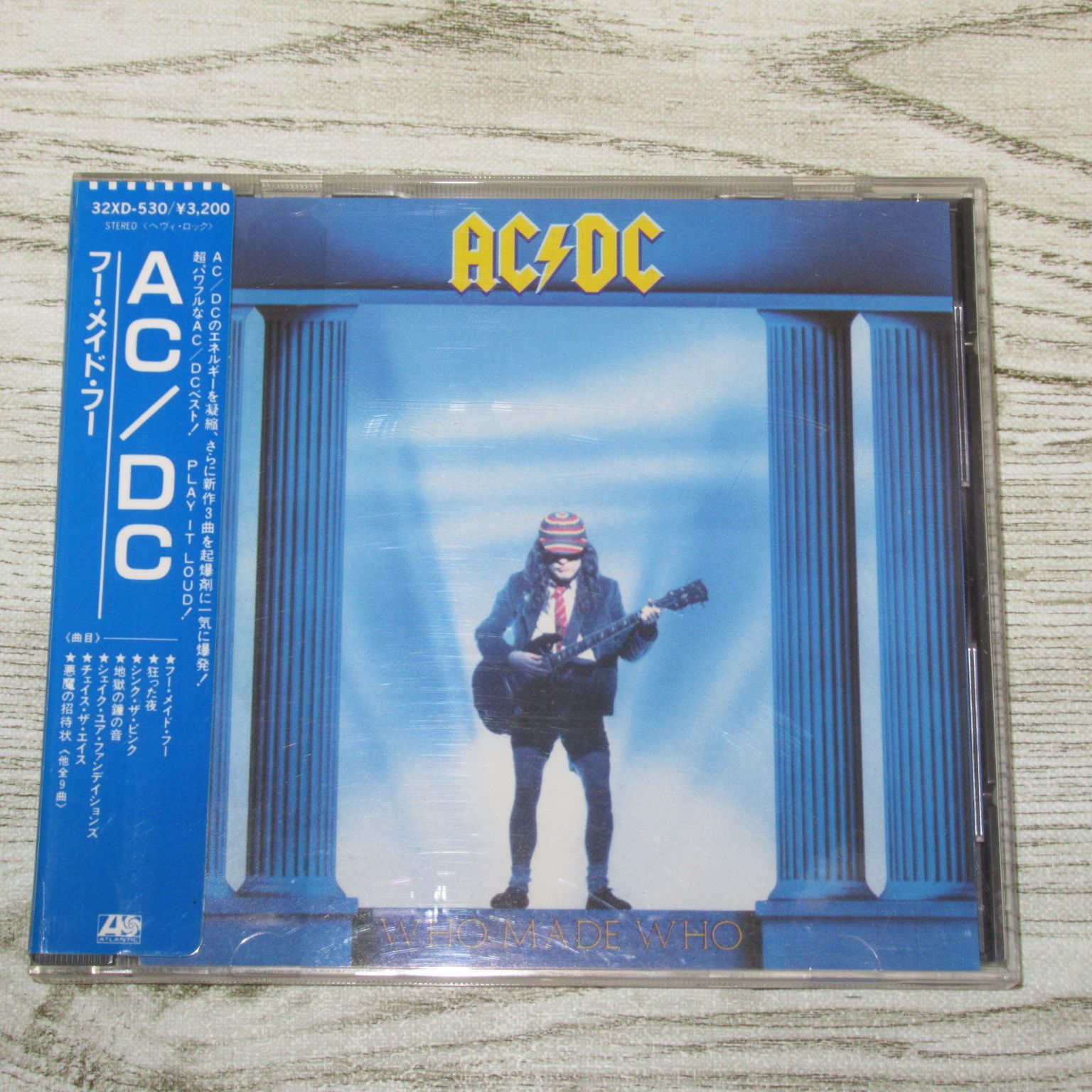 CD 32XD-530 3200円 シール帯付 AC/DC フー・メイド・フー WHO MADE