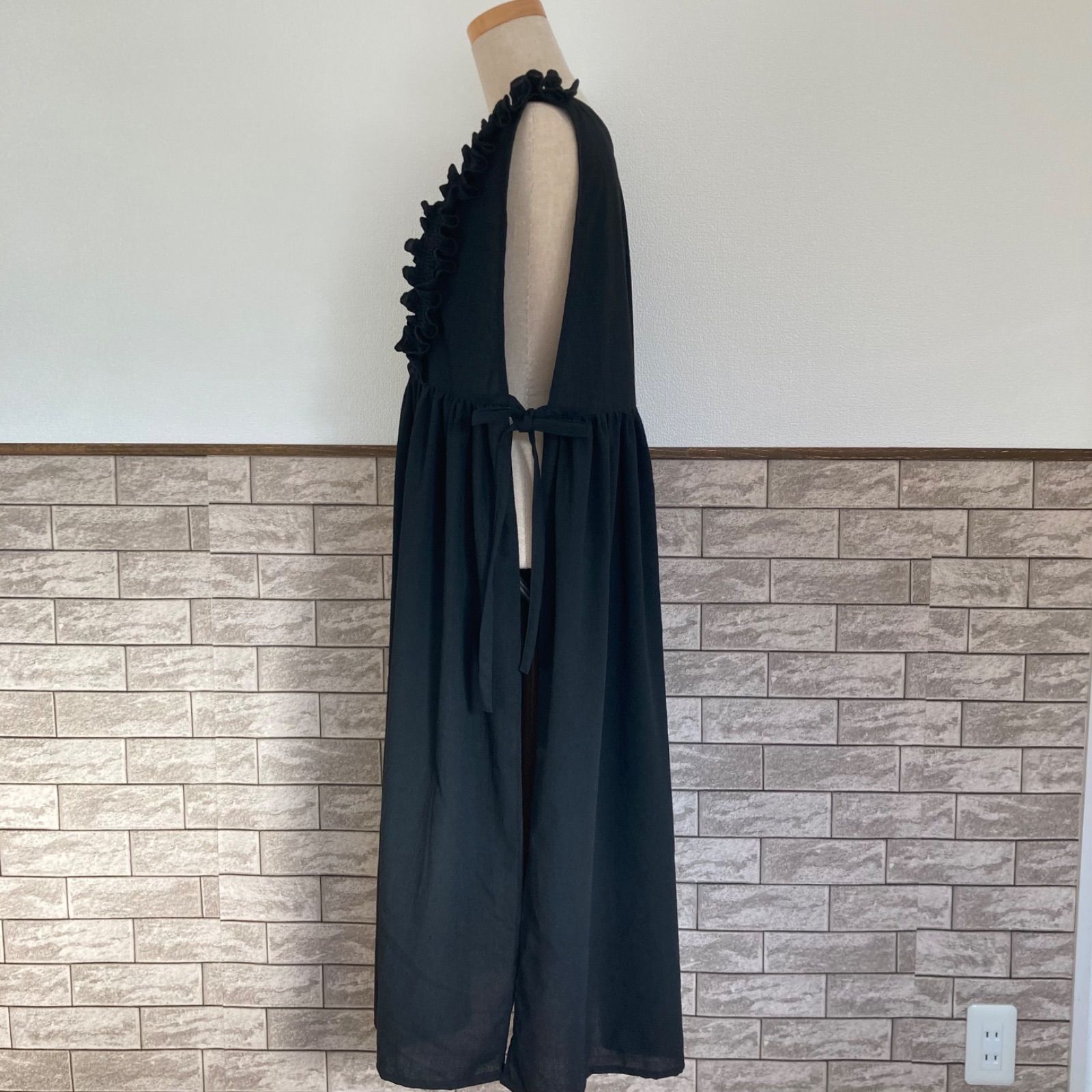 ギャザーフリル＆ピンタック