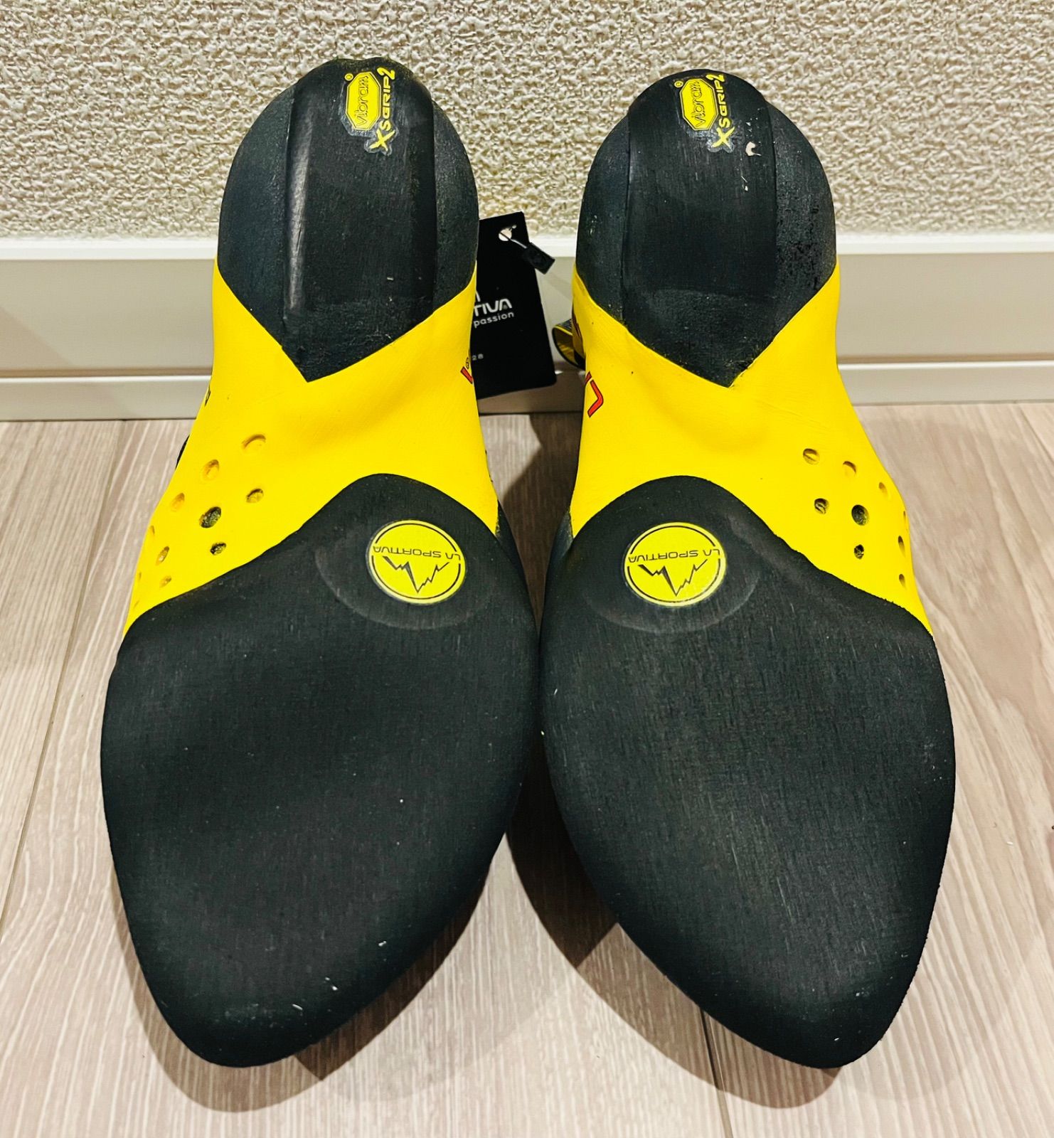 き交渉大 EU37 23.7cm スポルティバ ソリューション コンプ クライミング ボルダリング