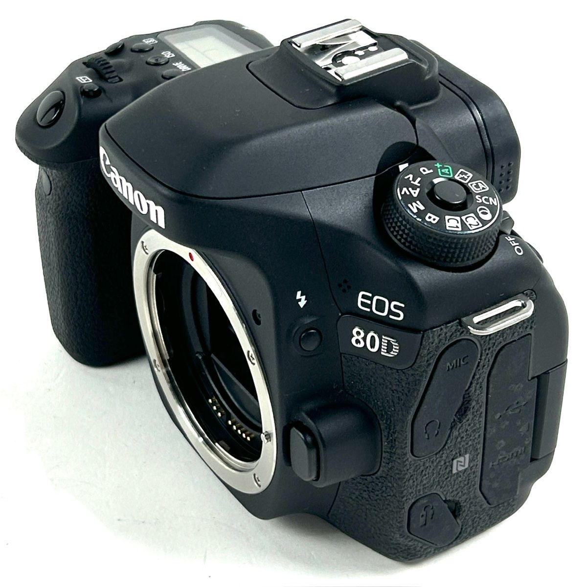 Canon EOS 80D + EF 50mm f/1.8 STM