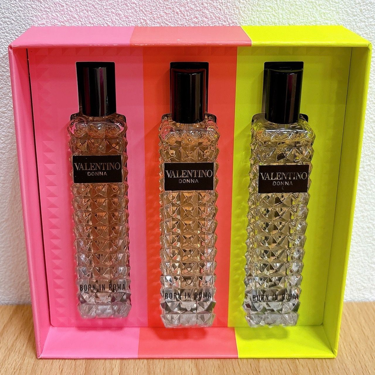 新品未開封】ヴァレンティノ ビューティ ドンナ ボーン イン ローマ