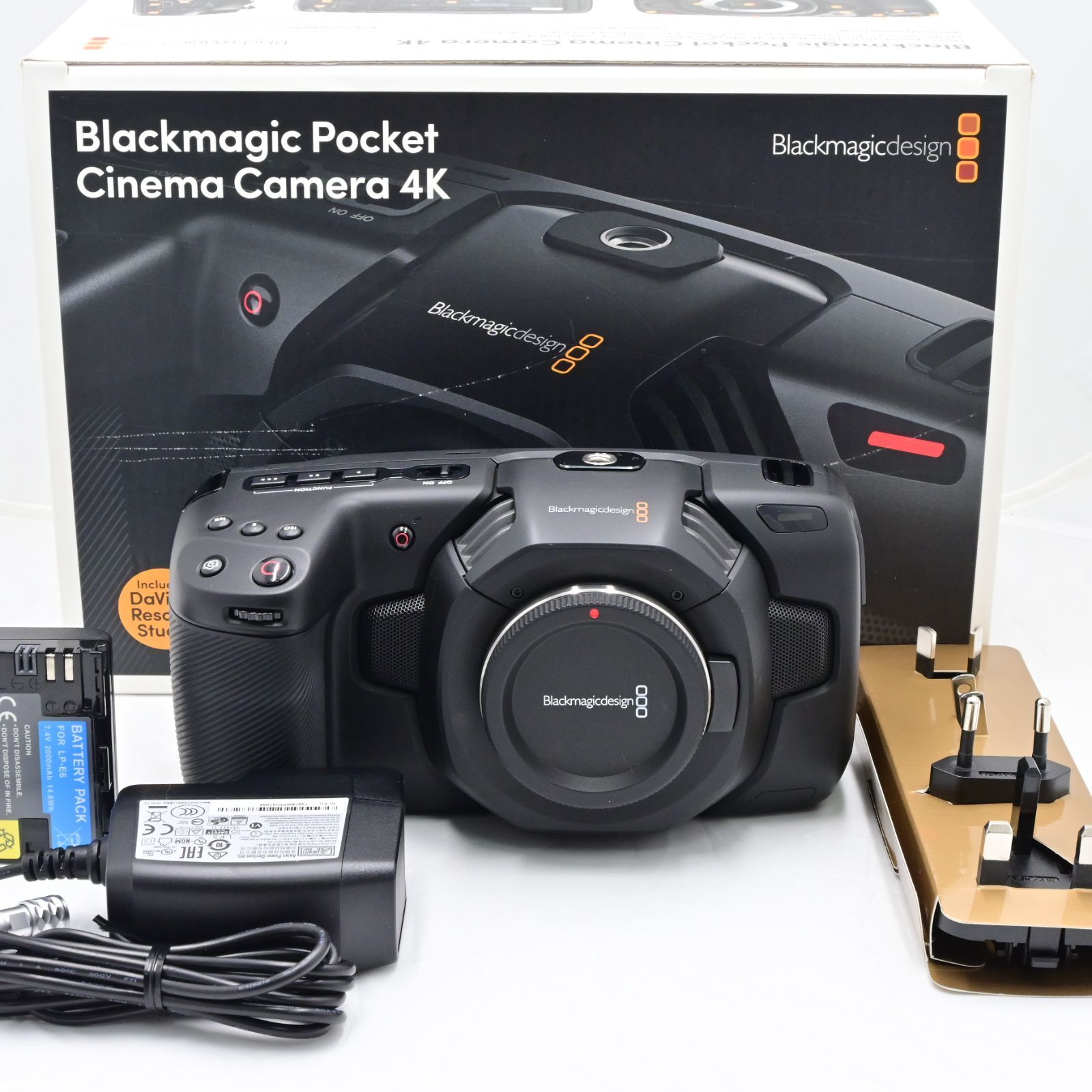 Blackmagic Design シネマカメラ Pocket Cinema Camera 4K マイクロフォーサーズマウント 4K/60p収録  CINECAMPOCHDMFT4K
