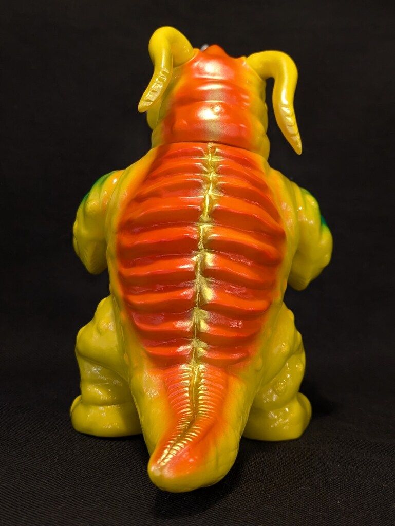 CCP 佐竹雅昭 怪獣コレクション 残酷！光怪獣プリズ魔 フィギュア