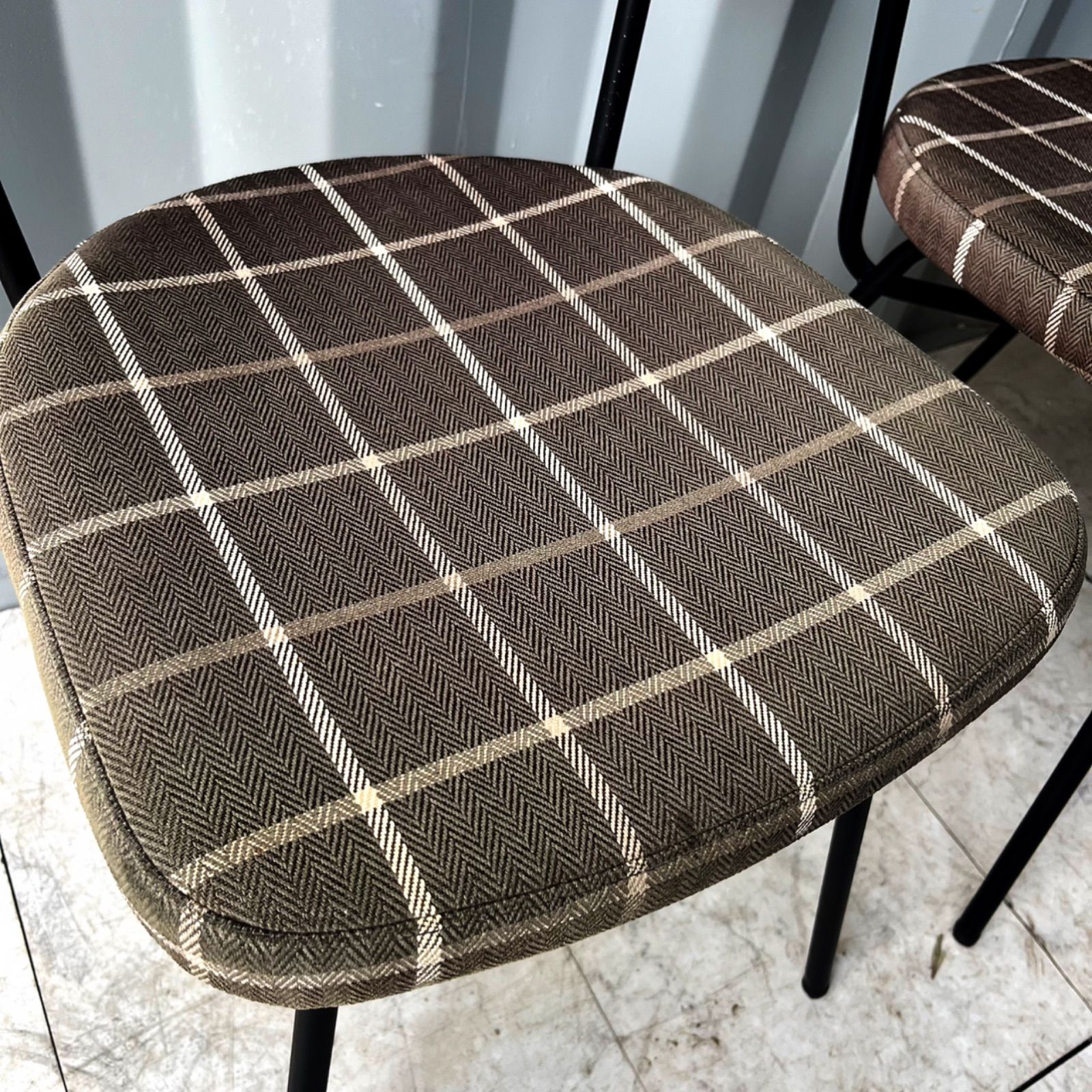 取付無料！イデー フェレチェア スタイリッシュモダンダイニング