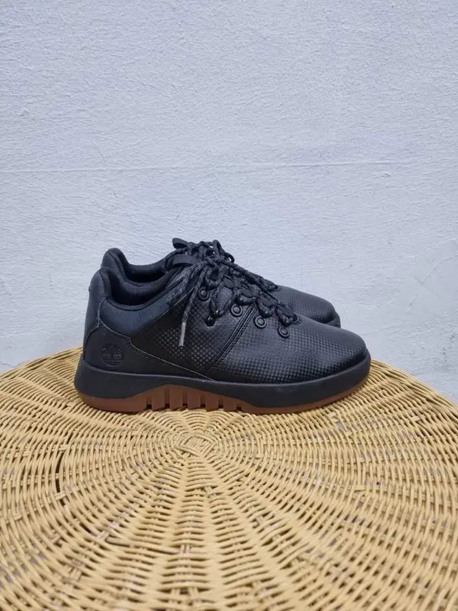 【雷市場（ポンジャン）商品韓国直送】 Timberland(ティンバーランド) メンズ スニーカーズ サイズ 260 状態良好 X1 ー 111