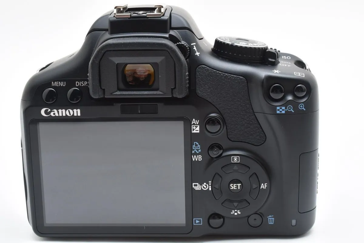 ショット数1200回 美品 Canon EOS kiss X2 + EF 28-70mm F3.5-