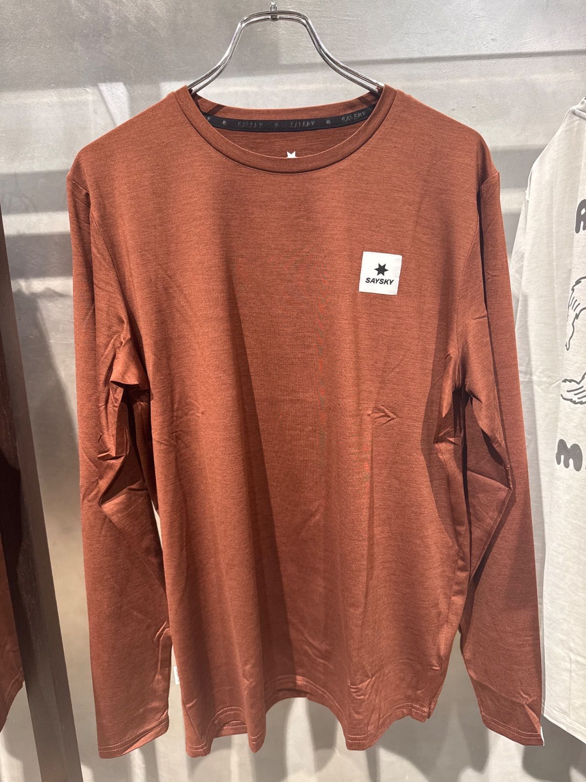 【お中元ギフト】 セイスカイ ロングスリーブTシャツ レッド 定価10 890円 【熱い販売】