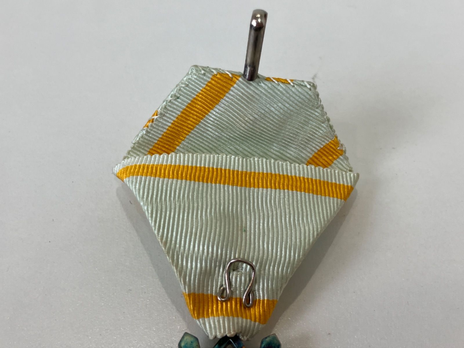 ☆勲四等瑞宝章 ES117【希少】日本軍勲章 勲四等瑞宝章 徽章 略綬