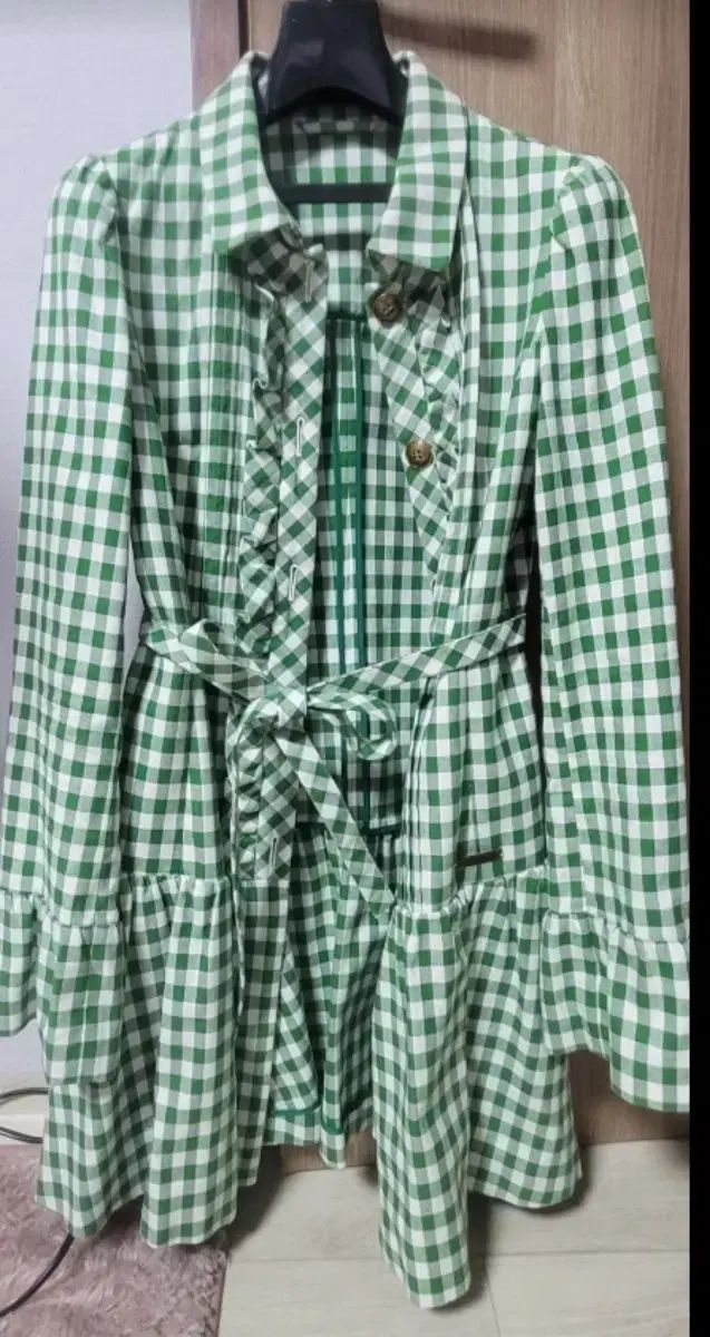 【美品】バーバリー　シャツワンピース BURBERRY(バーバリー ) シャツ ワンピース 正規品 55 - メルカリ