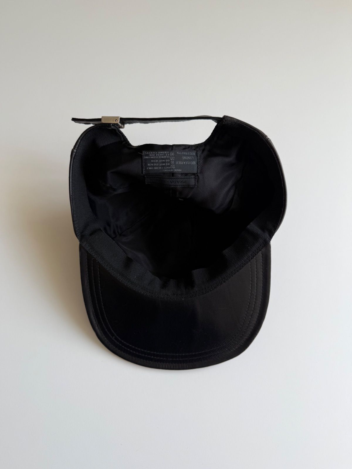 【日本未発売希少品】PRADA プラダ　第36回アメリカズカップ  キャップ 日本未発売希少品】PRADA プラダ 第36回アメリカズカップ