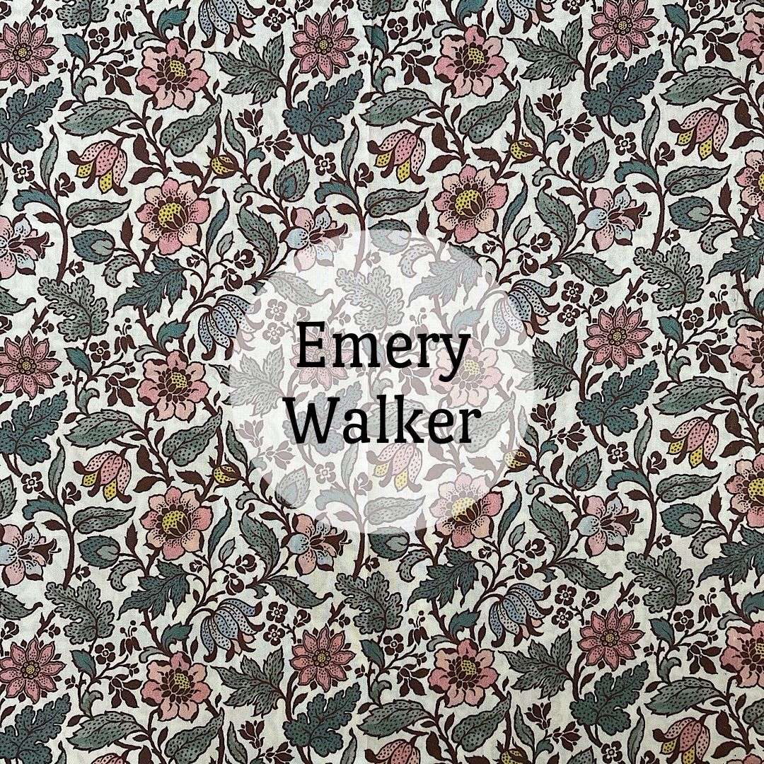 輸入リバティ　インペリアル・スカイ　ハンドメイド　ハンカチ　辰年リバティ！ 輸入リバティ インペリアル・スカイ ハンドメイド ハンカチ 辰年