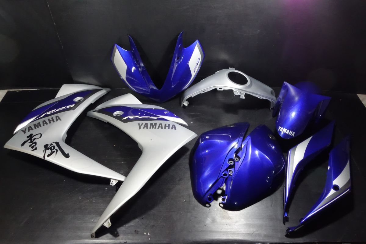 YZF-R25 外装 カウル セット RG10J ヤマハ 純正 R20250303