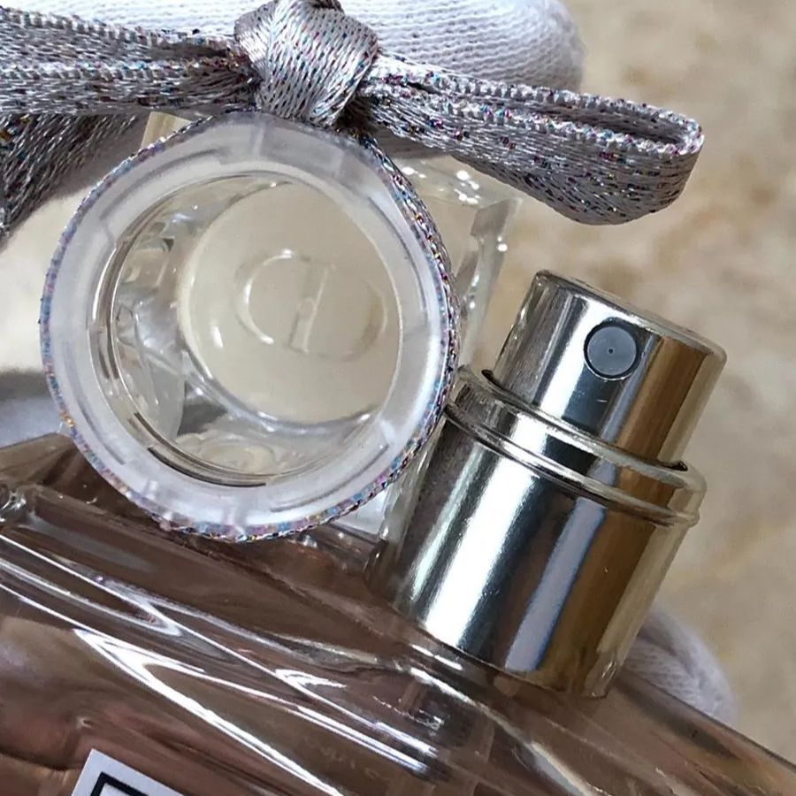 Miss Dior ミス ディオール オードゥ パルファン 50ml - メルカリ