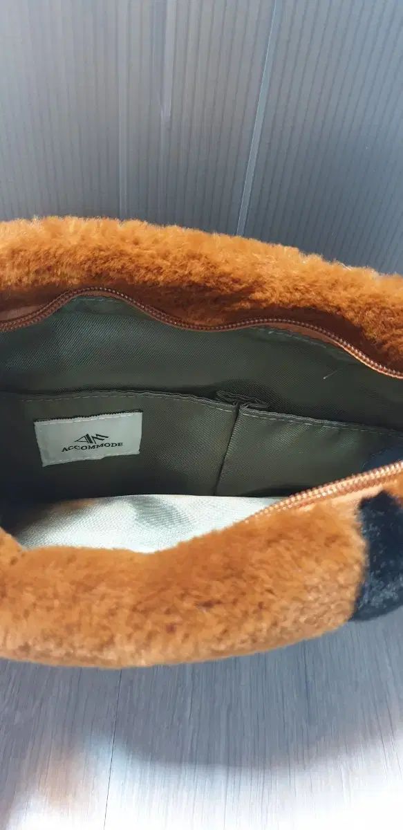 日本 ブランド 冬 クラッチバッグ レディースバッグ