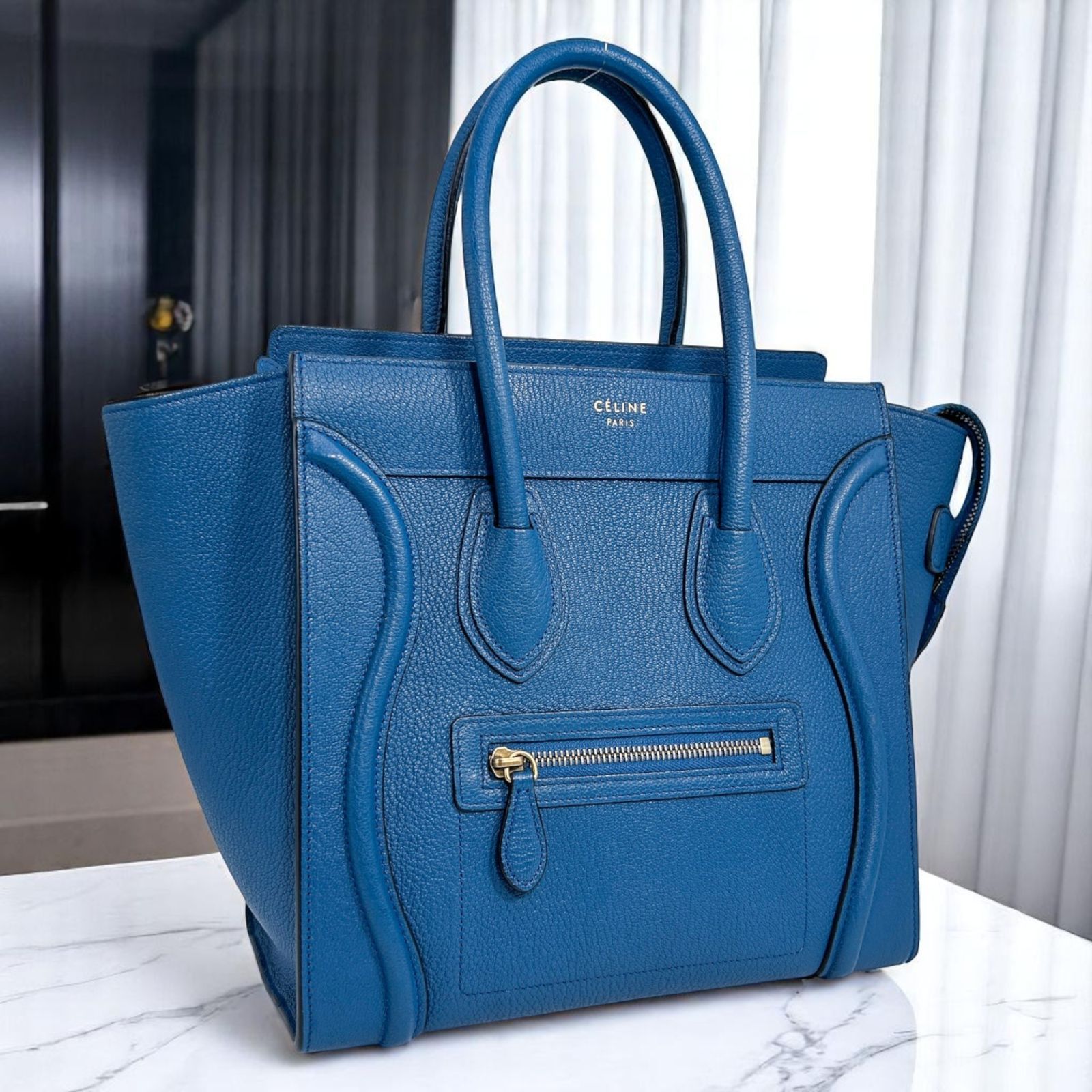 CELINE ラゲージ マイクロ ショッパー レザー ハンドバッグ