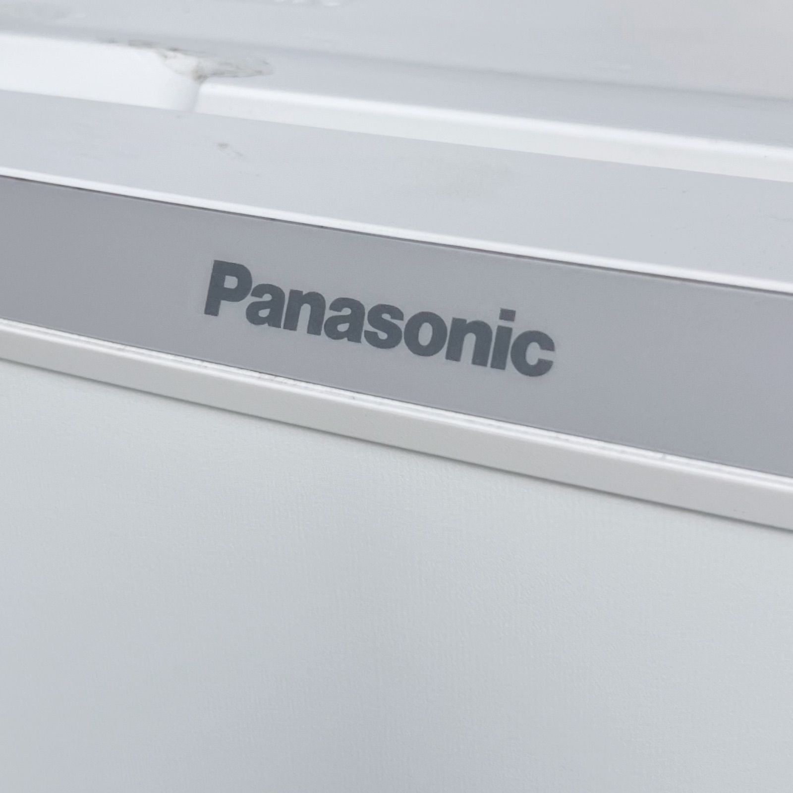 パナソニック高性能マットホワイトおしゃれインテリア冷蔵庫