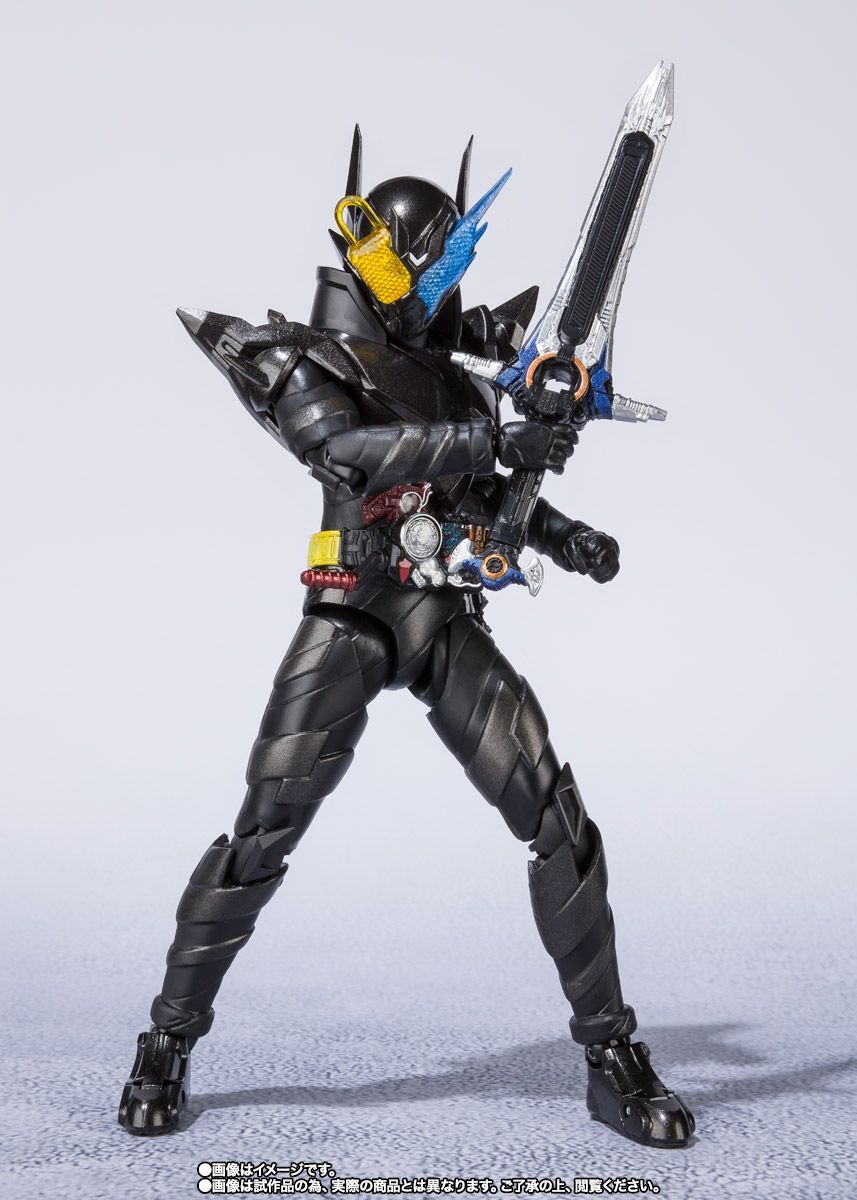 S.H.Figuarts 仮面ライダーメタルビルド - メルカリ