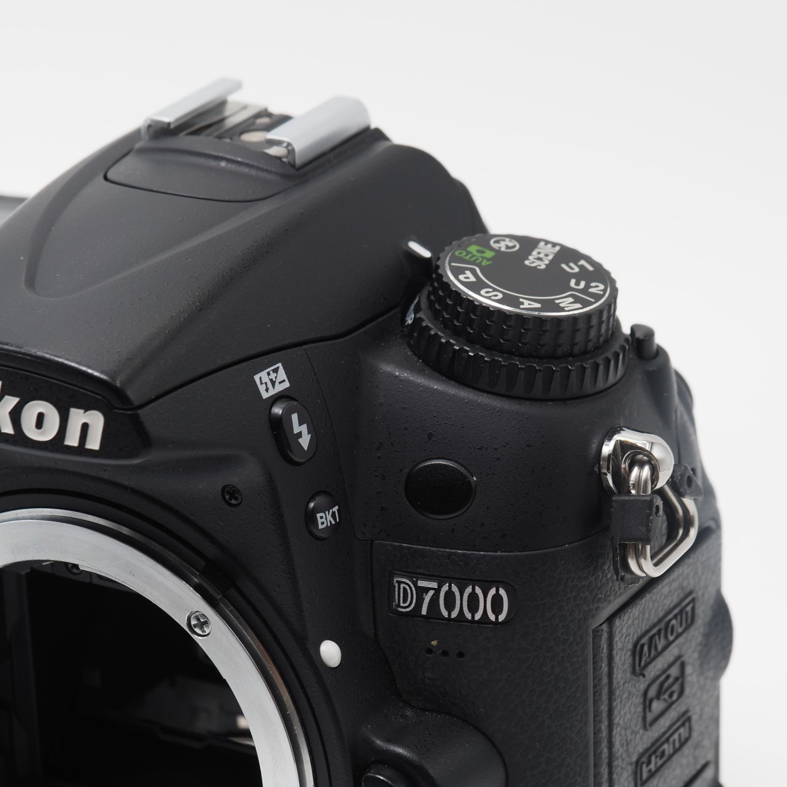 品)Nikon デジタル一眼レフカメラ D7000 ボディー - カメラ、光学機器
