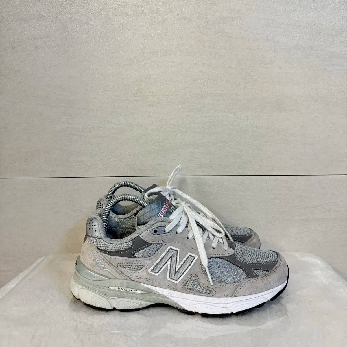 スニーカー 990