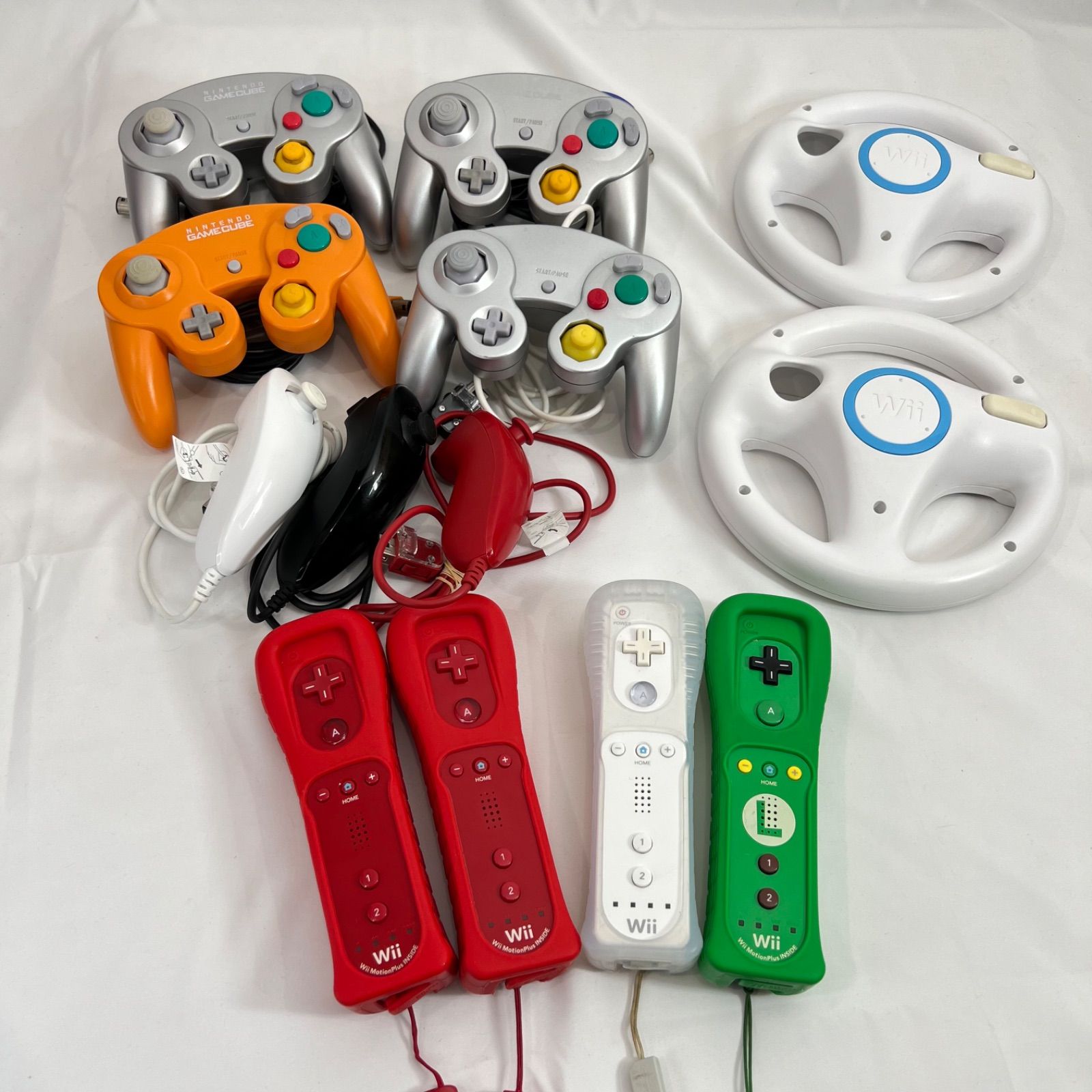 Wii 本体 ゲームキューブコントローラー ソフト2本 - 家庭用ゲーム本体 Wii 本体 ゲームキューブコントローラー ソフト2本 - 家庭用ゲーム本体