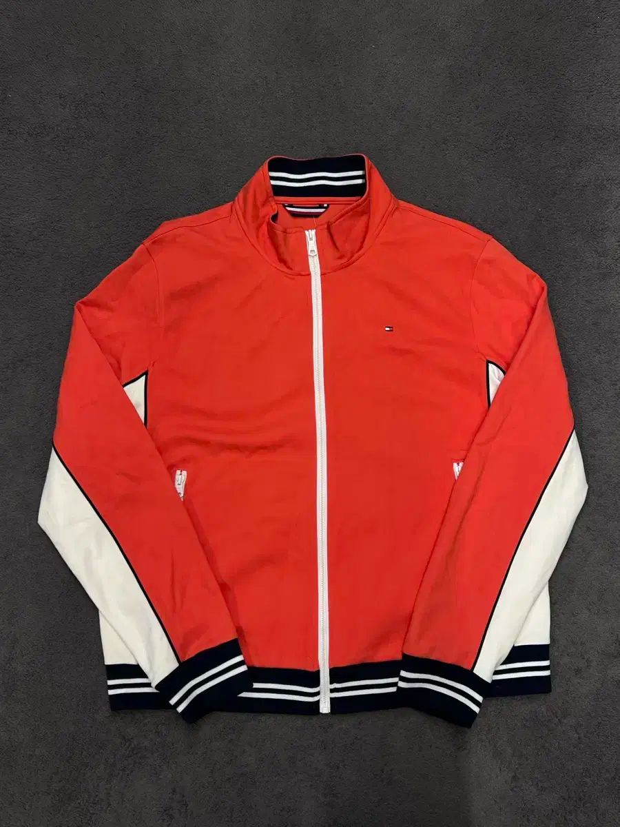 【雷市場（ポンジャン）商品韓国直送】 Tommy Hilfiger(トミーヒルフィガー) ジップアップ