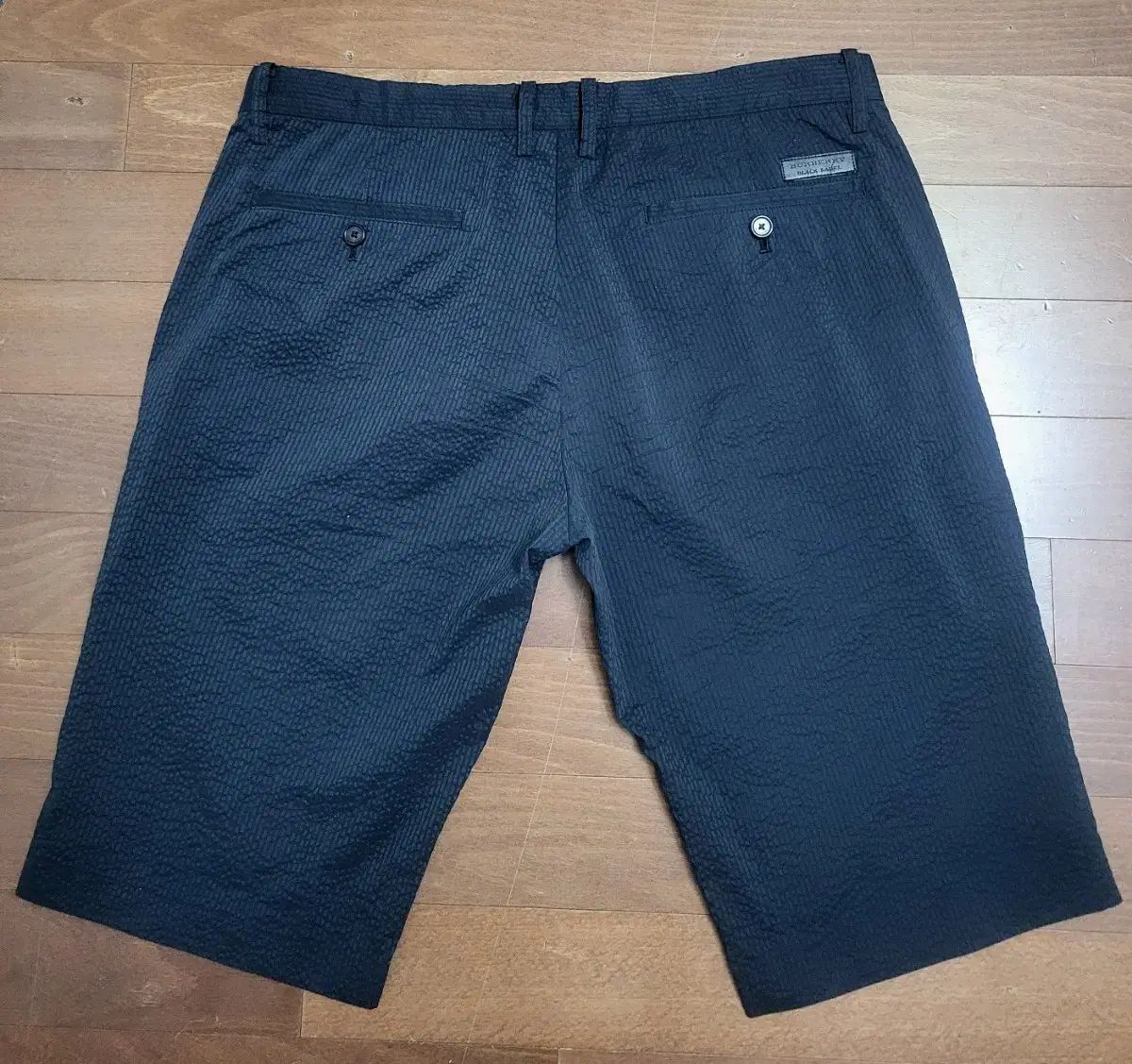 正規品 BURBERRY(バーバリー ) ハーフパンツ 31 32 - メルカリ