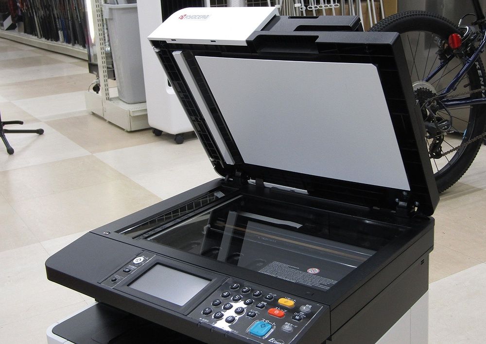 【中古美品】京セラ　レ－ザ－プリンタ複合機ECOSYS M5526cdw 楽天市場】京セラ(KYOCERA) A4カラー複合機 ECOSYS M5526cdw