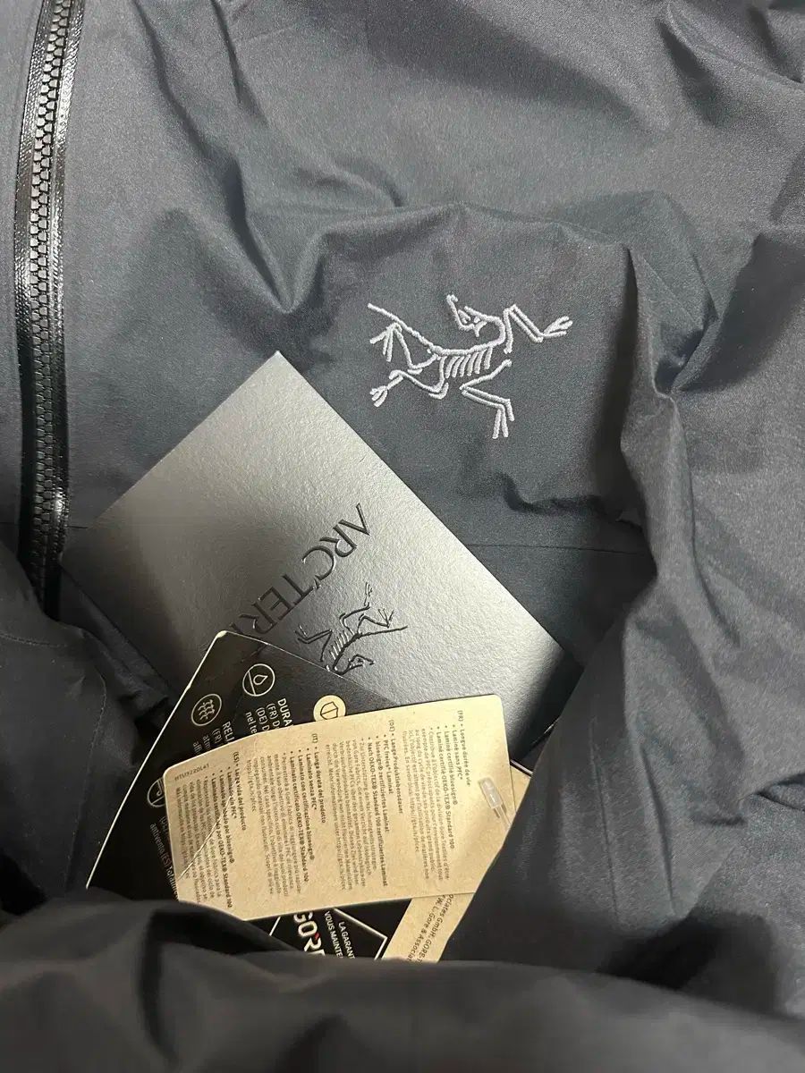 ARC TERYX アークテリクス ベータ LT ブラック XXL