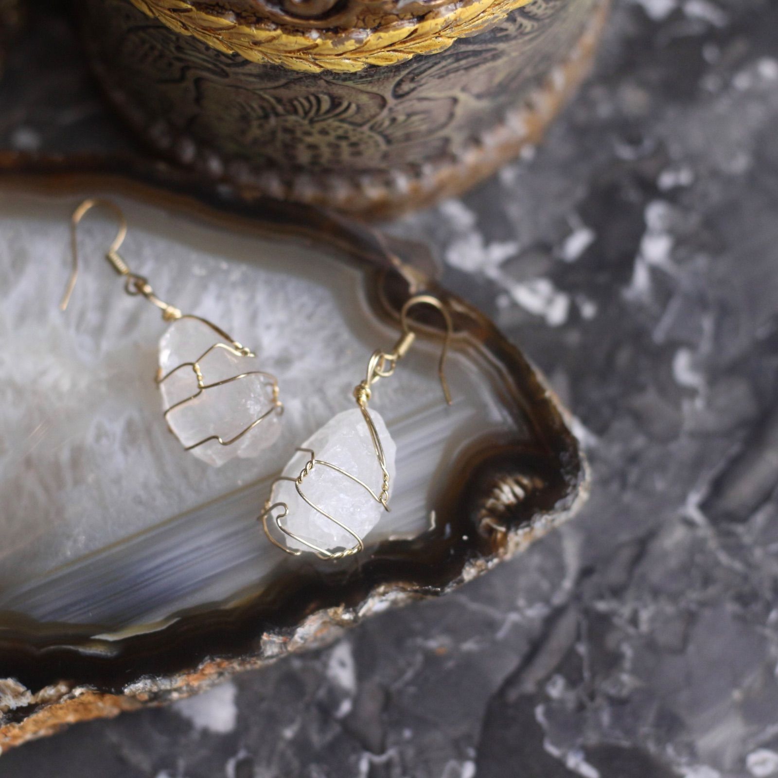 USA VINTAGE CLEAR STONE SWING EAR CLIPS/アメリカ古着クリアストーン 