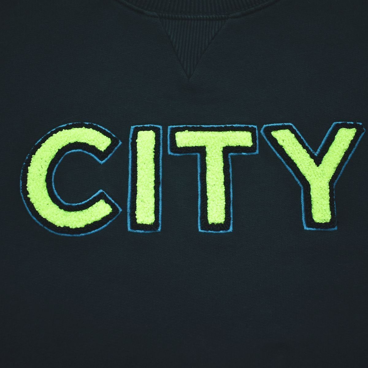 Manchester City スウェット トレーナー ネイビー　M Manchester City スウェット トレーナー ネイビー M 公式