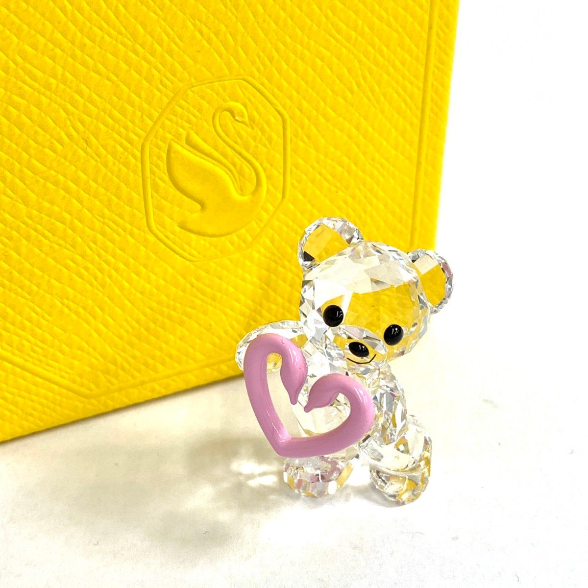 スワロフスキー　フィギュリン 箱付 Una Bear krisbear ハート スワロフスキー フィギュリン 箱付 Una Bear krisbear ハート