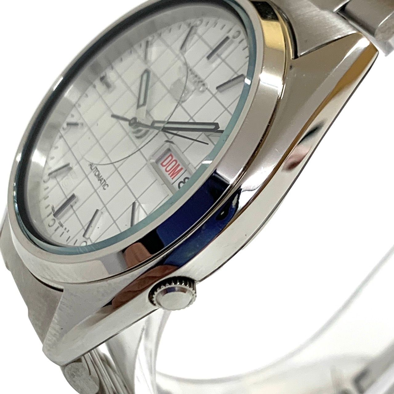 SEIKOセイコー 型番7S26-3040自動巻き Seiko Seiko 5 7S26-3040 Day Date St.Steel Silver Round