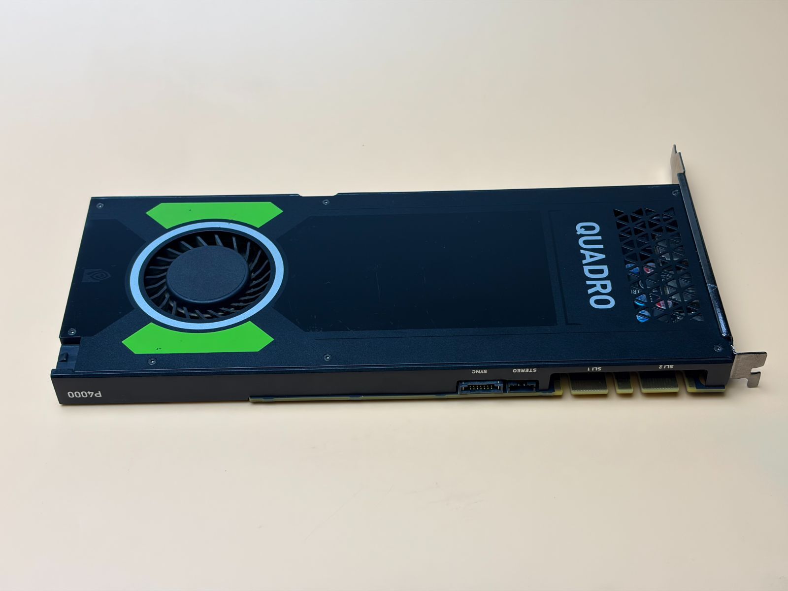 送料込み・ジャンク】 NVIDIA Quadro P4000 型番:EQP4000-8GER 出品