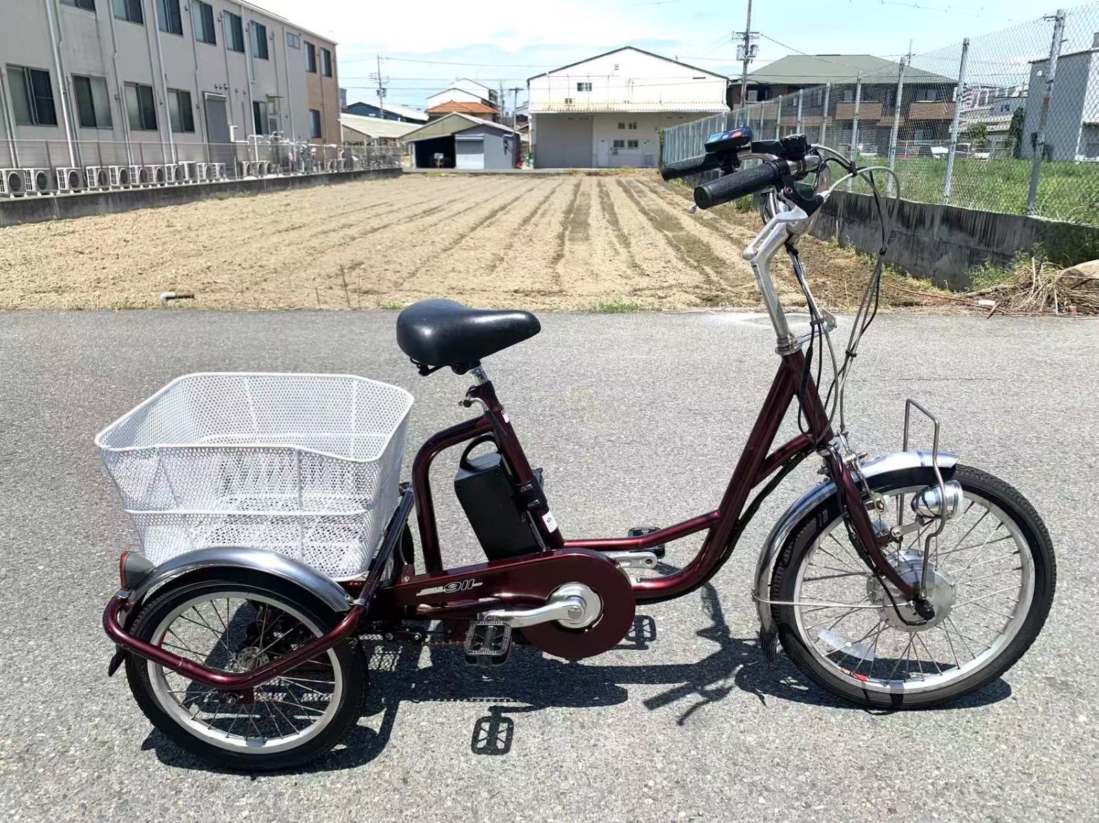 電動アシスト三輪自転車 24V5.8Ah 20-16インチ動作 済 ノンインフレーションタイヤ ZJ9342