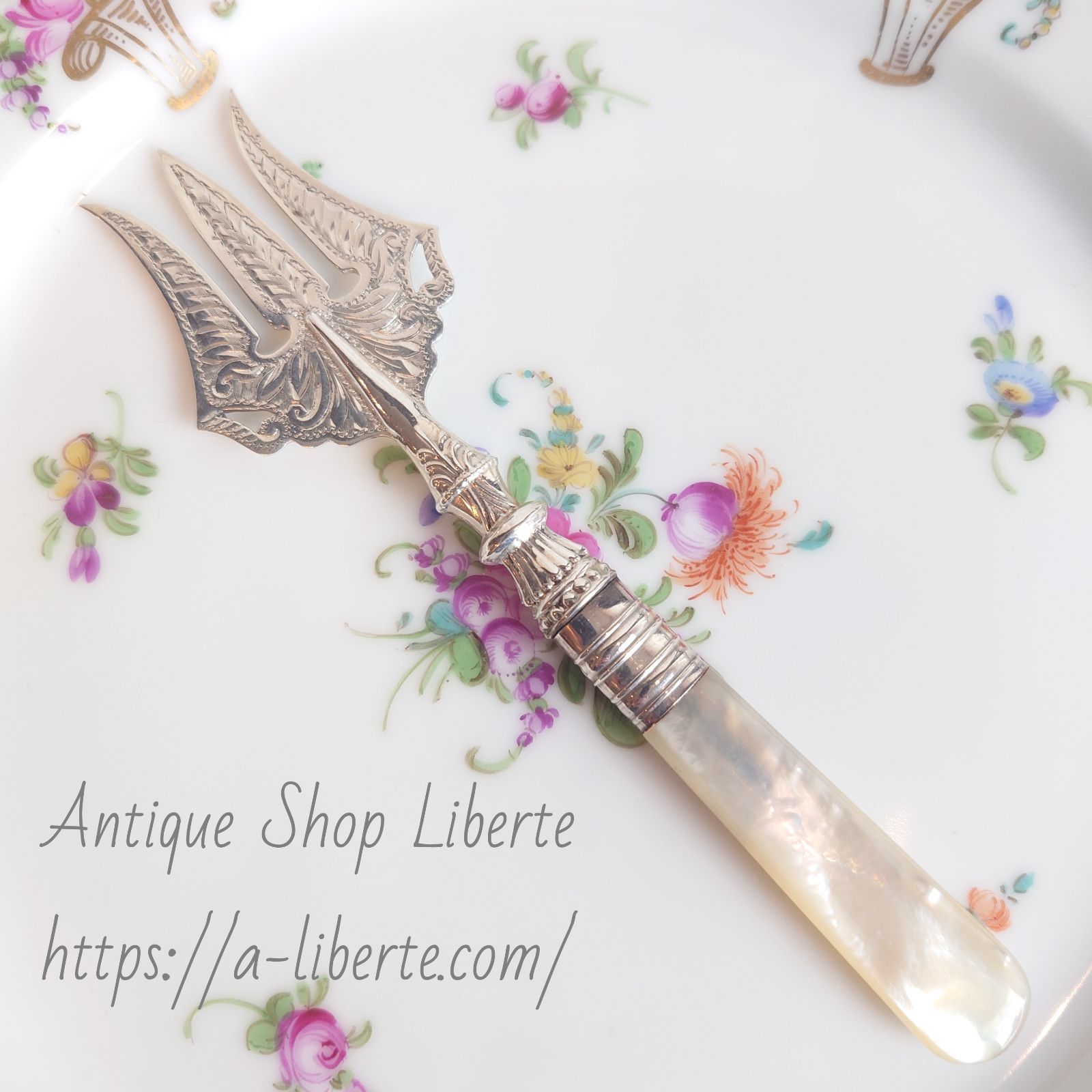 イタリア並行輸入！ レモン柄 スプーン・フォークサーバー カトラリー