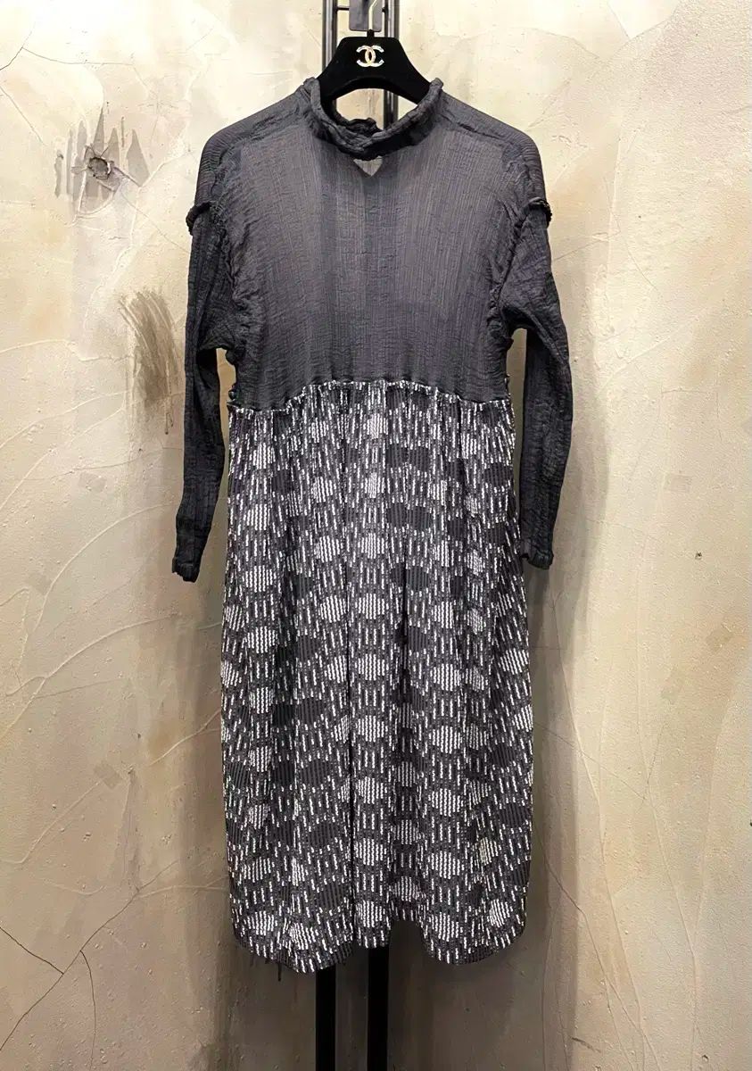 ISSEY MIYAKE イッセイミヤケ PLEATSME ワンピース 55 77