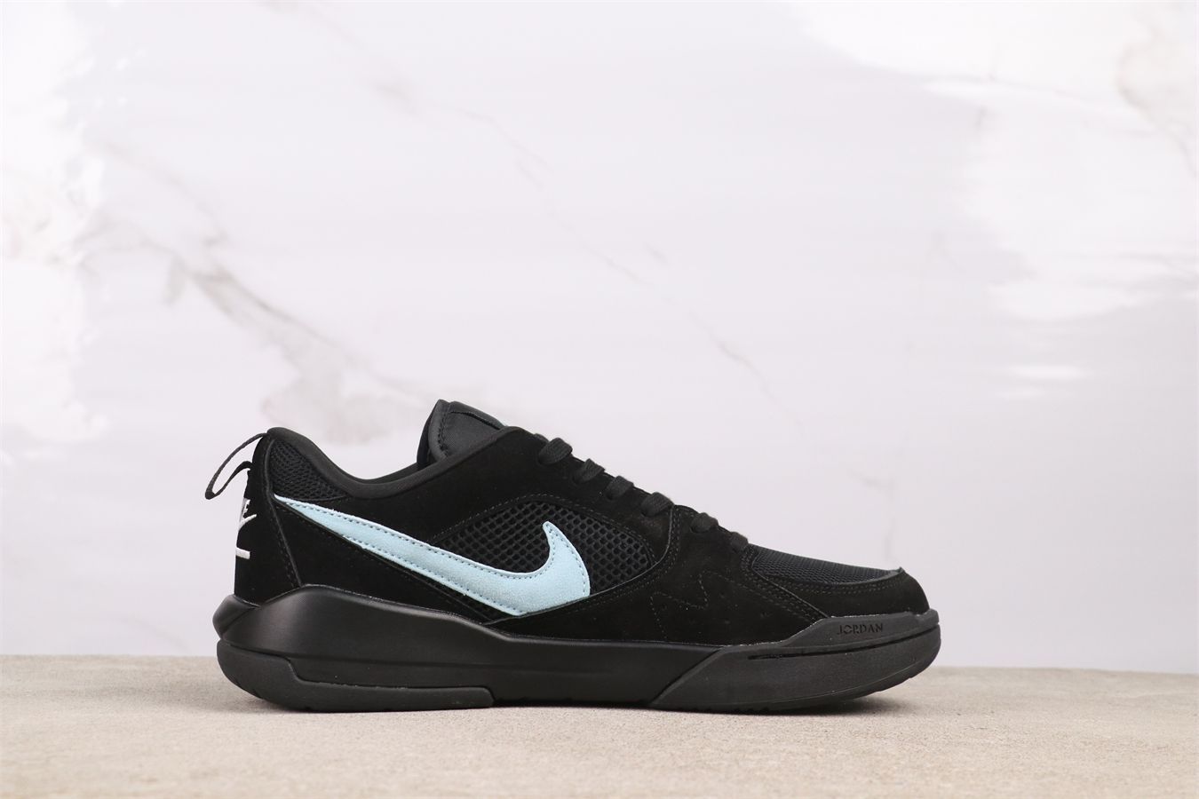 【NIKE】 ナイキ JORDAN CMFT ERA BLK/MINERL 国内発送 今日特価】Nike エアナイキ Air Jordan エアジョーダン CMFT Era