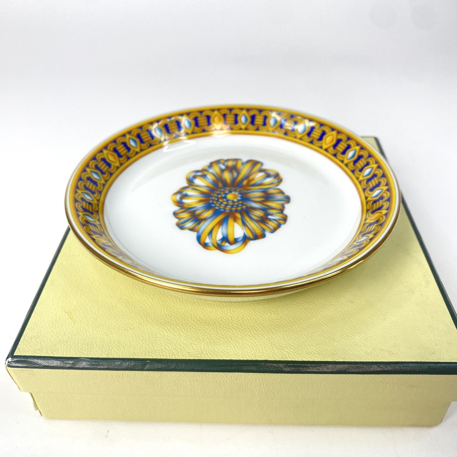 HERMES 皿二枚セット 未使用品 エルメス お皿2枚セット エルメス