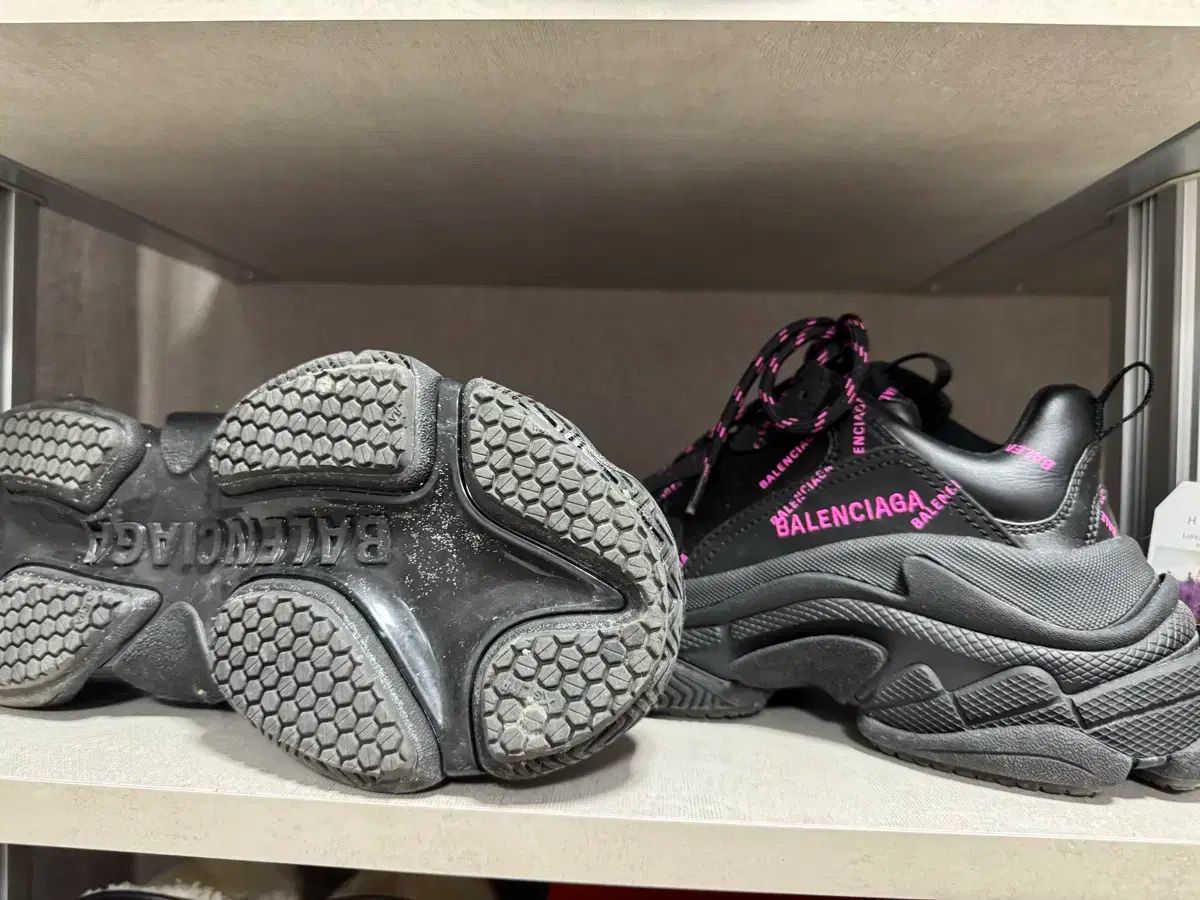 BALENCIAGA バレンシアガ トリプル s 37