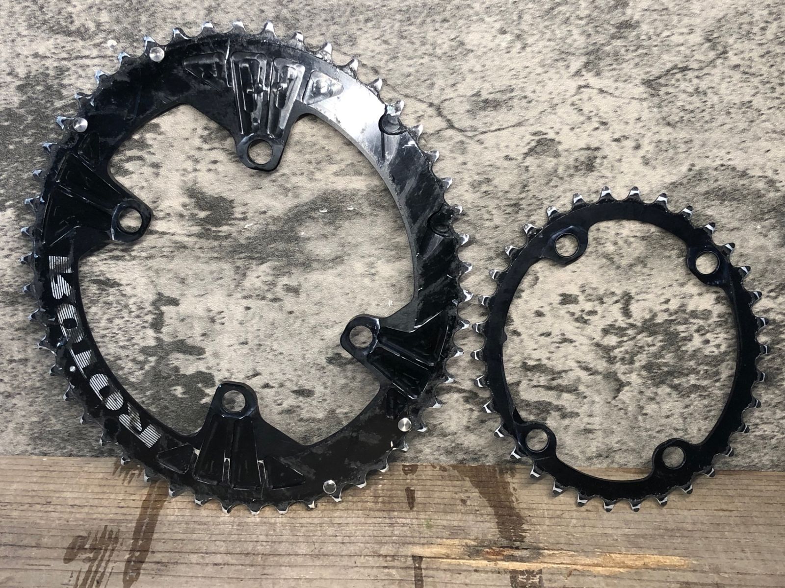 JB182 ローター ROTOR Q-RINGS チェーンリング 50/34T 楕円
