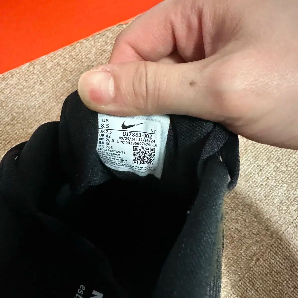 25 8