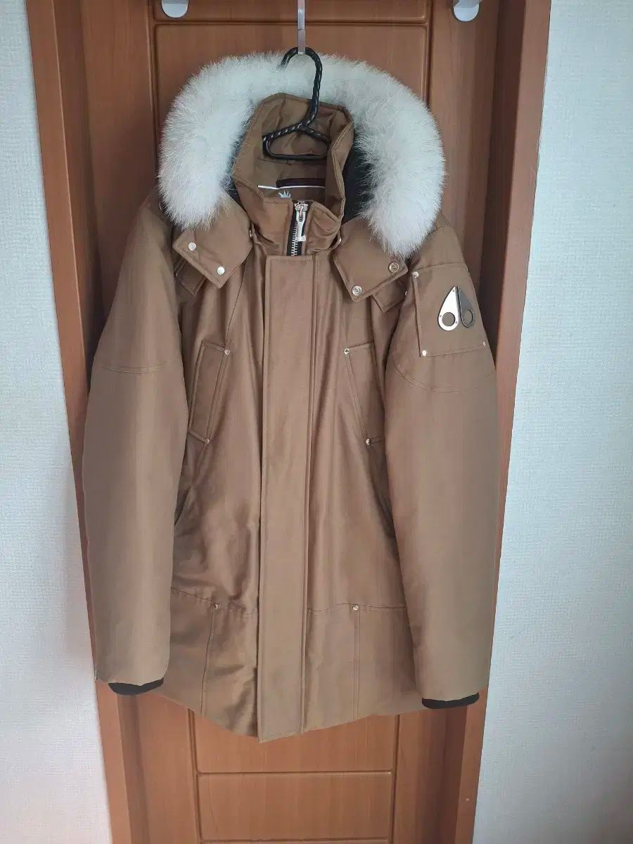 MOOSE KNUCKLES ムースナックルズ STIRLING ダウンジャケット 価格 168 1万ウォン