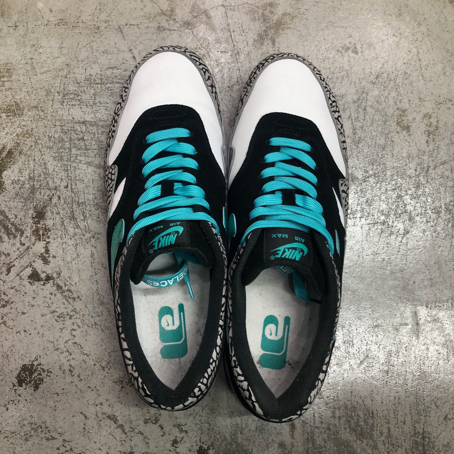 NIKE ATMOS AIR MAX 1 PREMIUM RETRO 908366-001 エレファント エア 